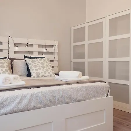 Apartamento Lucky Near Train Station And Center